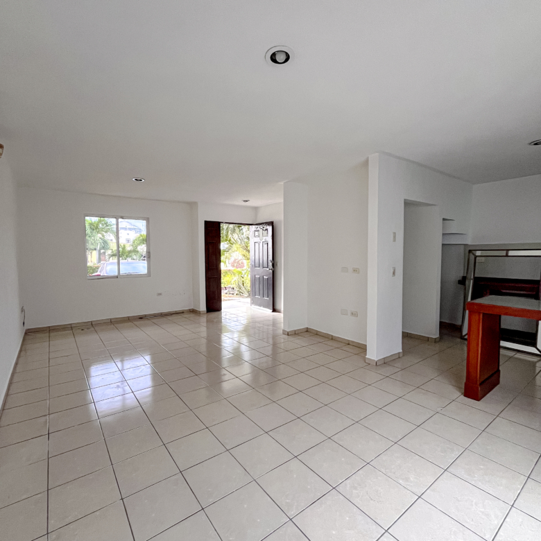 Casa en renta anual Paseo de los Olivos en Mazatlán Sinaloa