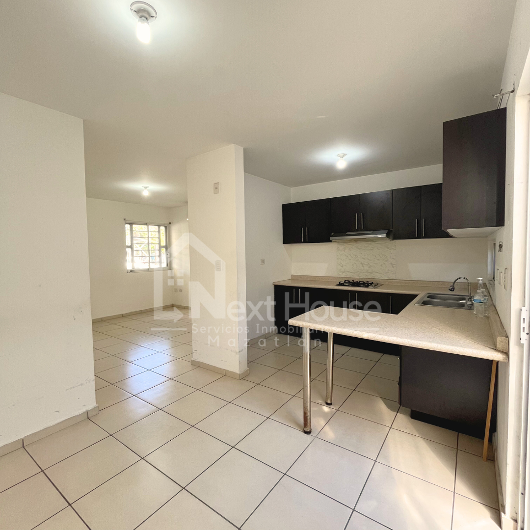 casa en venta en mazatlán Sinaloa México propiedades la cima residencial 3mdp 3millones de pesos coto privado